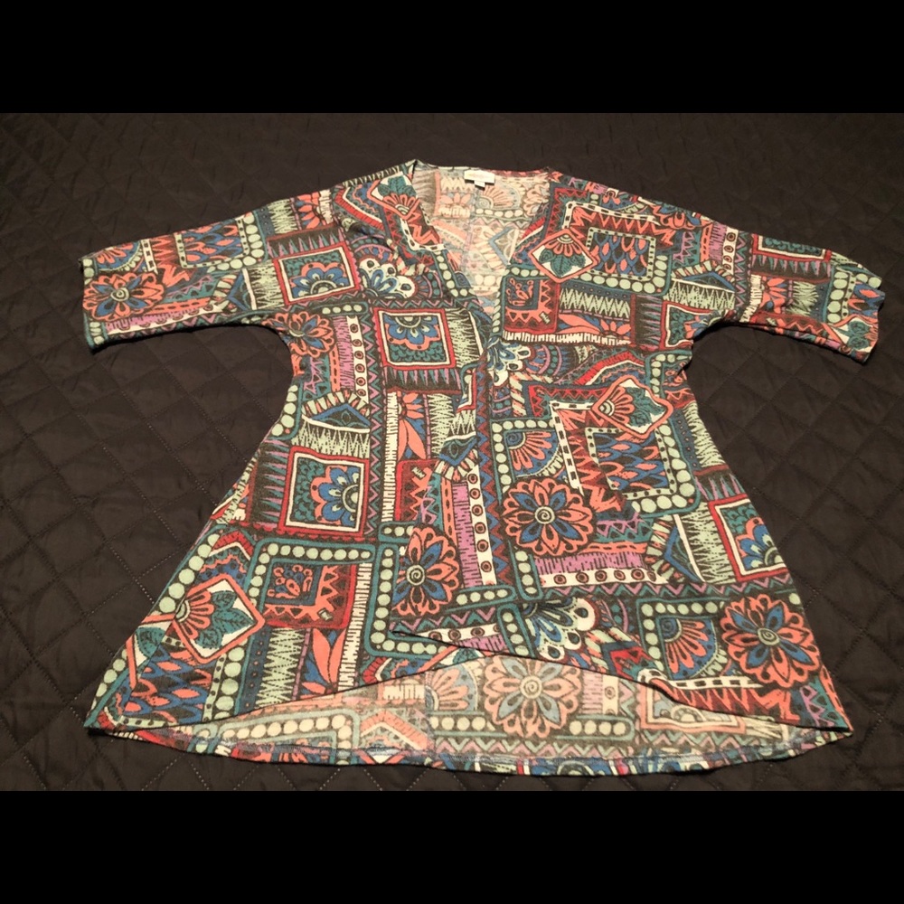 LuLaRoe children’s Bianka kimono